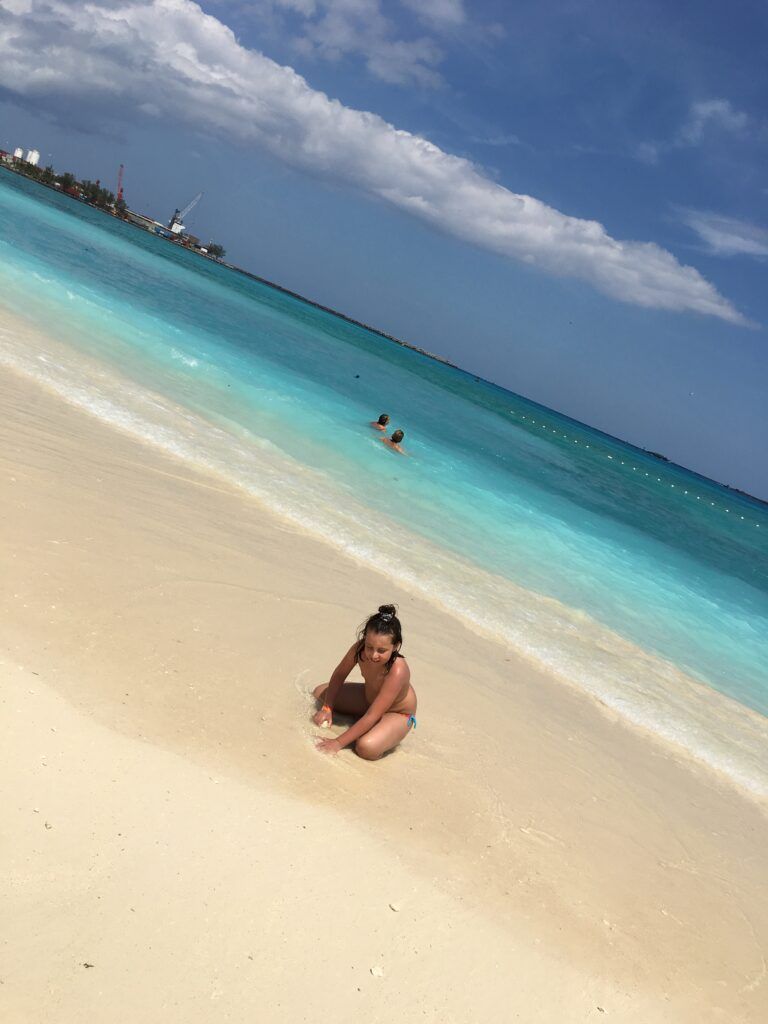 Bahamas travel cruise 